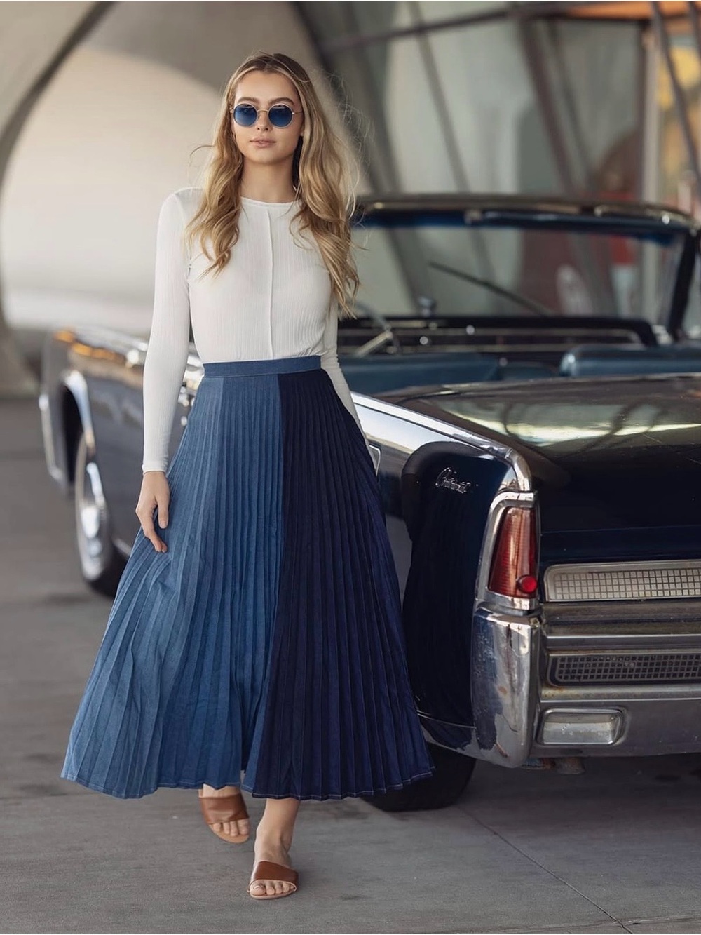 Udel Pleated Two-Tone Midi Skirt in Blue